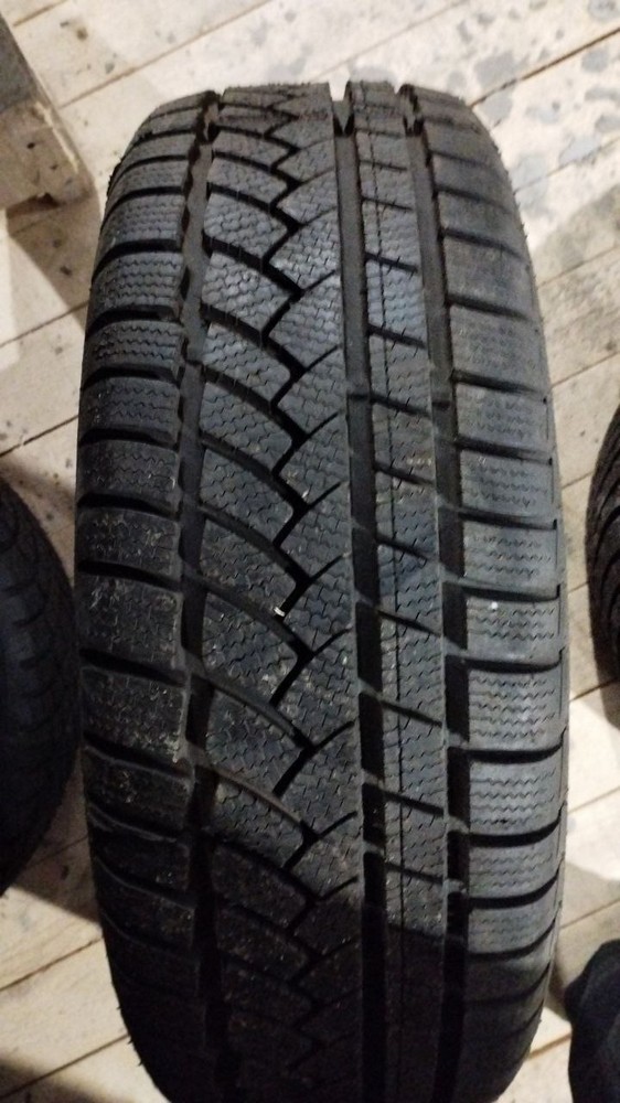 54552